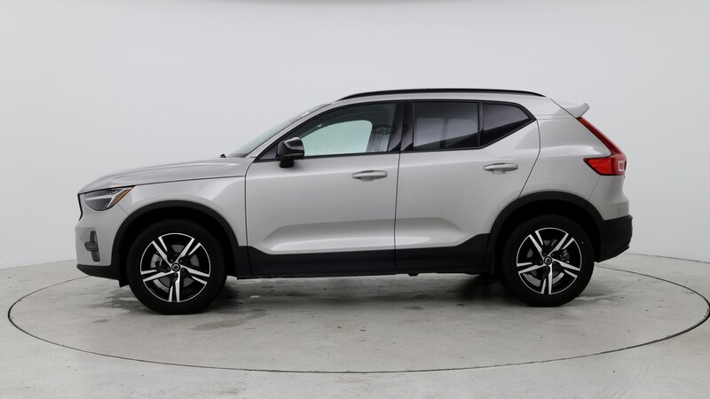 2024 Volvo XC40 B5 Core 3