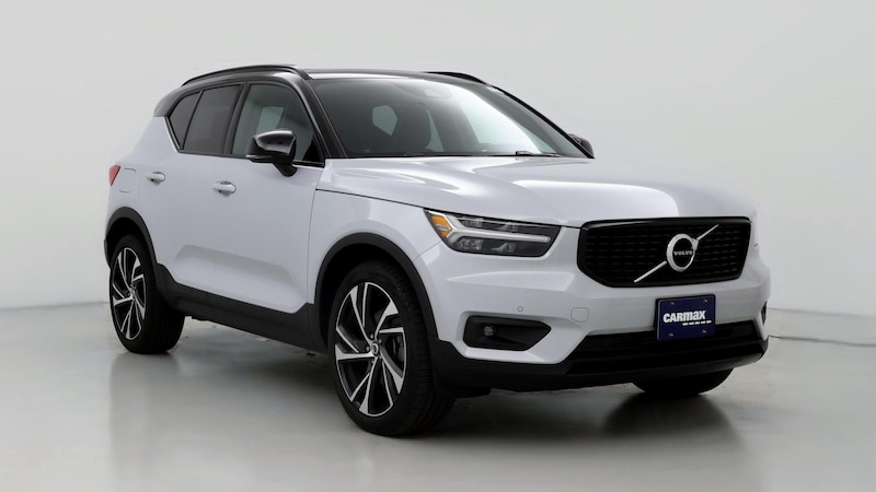 2021 Volvo XC40 T5 R-Design Hero Image