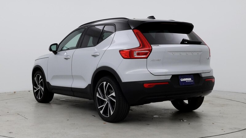 2021 Volvo XC40 T5 R-Design 2