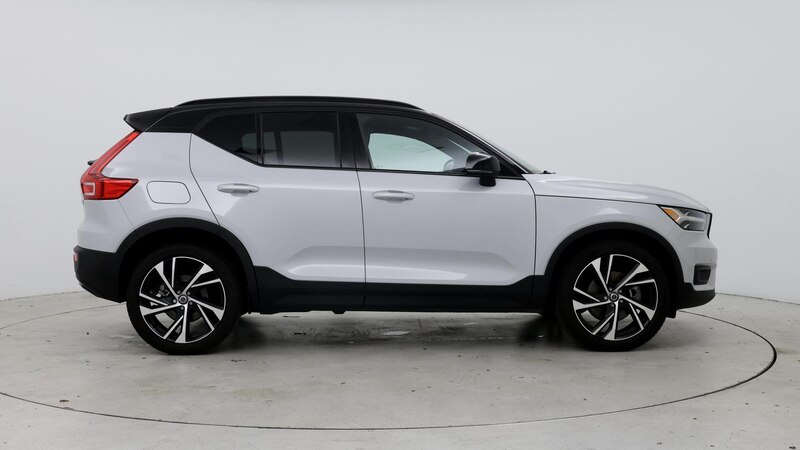 2021 Volvo XC40 T5 R-Design 7