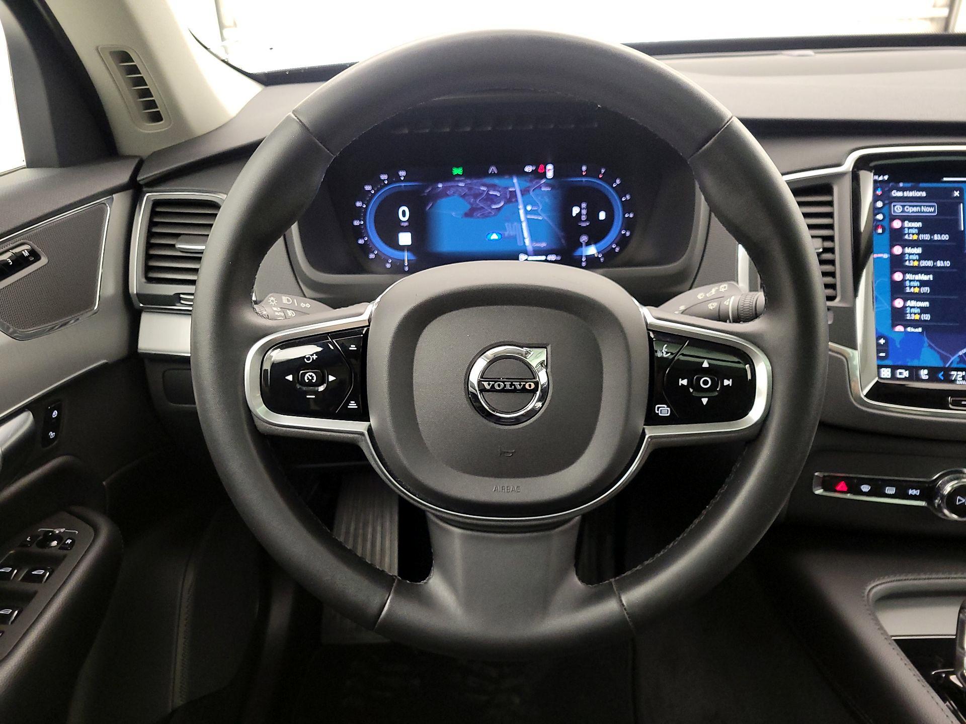 Thumbnail: 2023 Volvo XC90 - 10