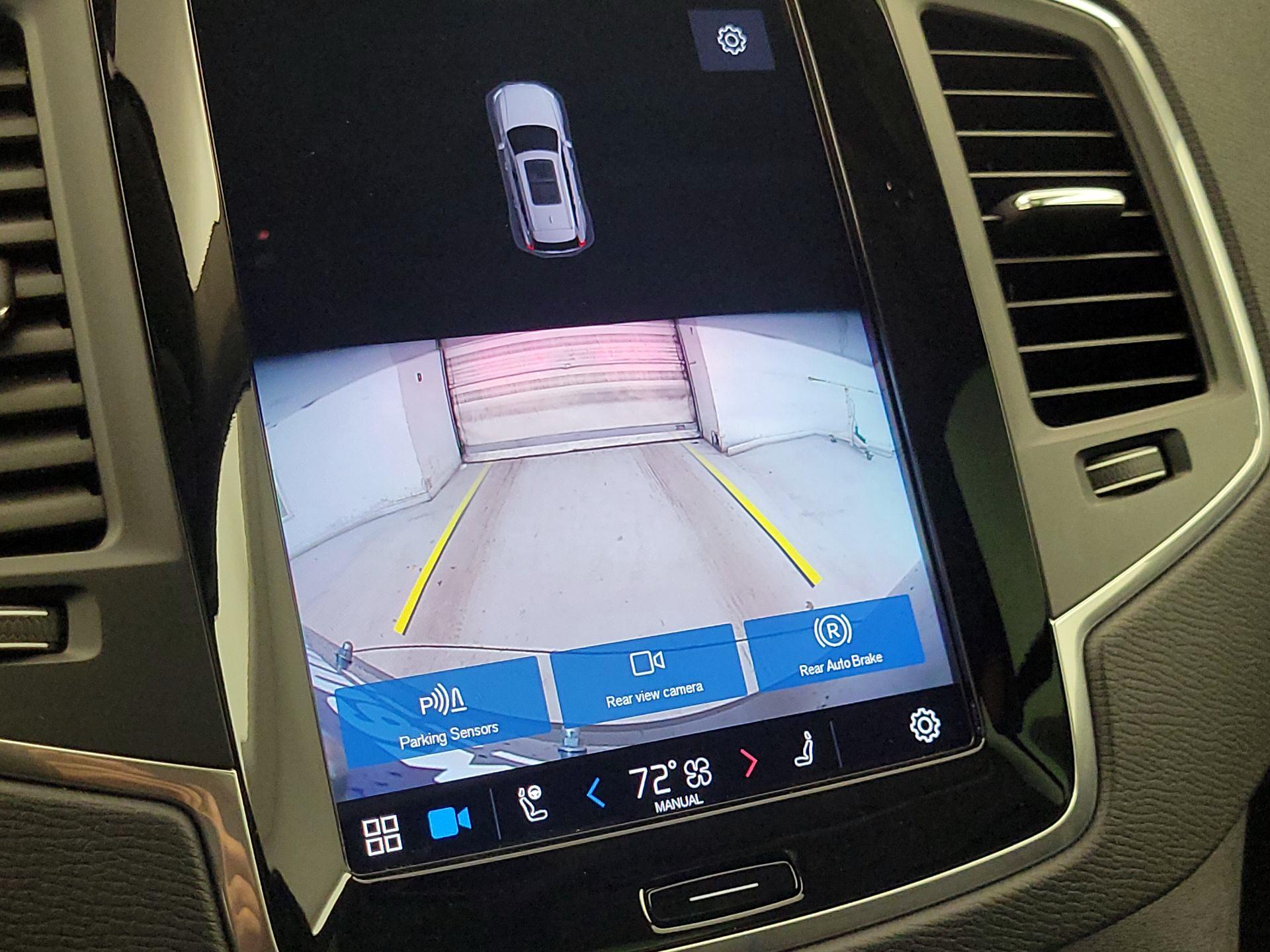 Thumbnail: 2023 Volvo XC90 - 15