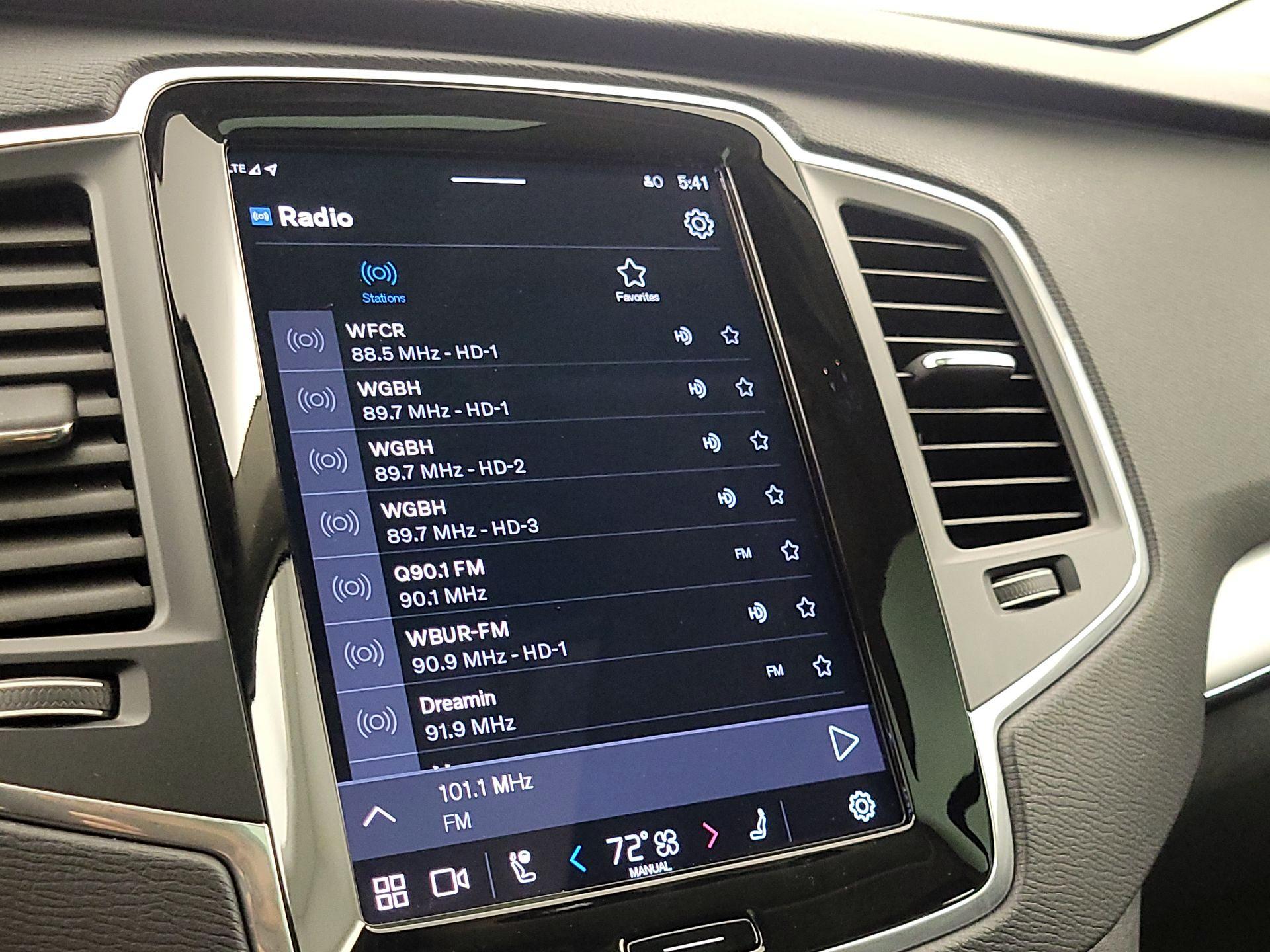 Thumbnail: 2023 Volvo XC90 - 16