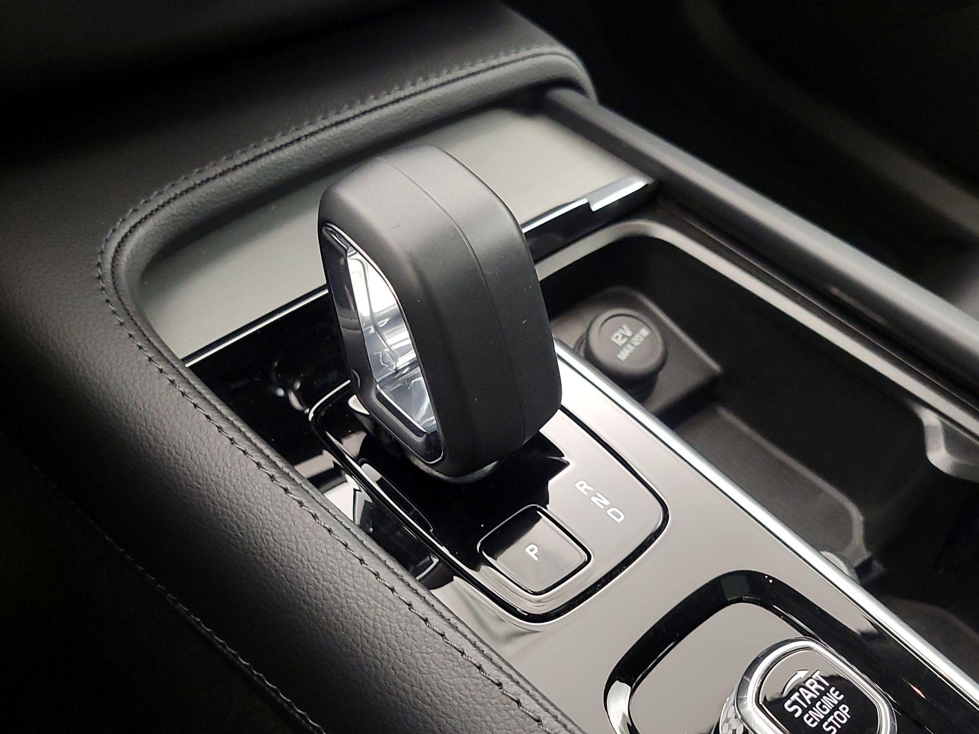 Thumbnail: 2023 Volvo XC90 - 18