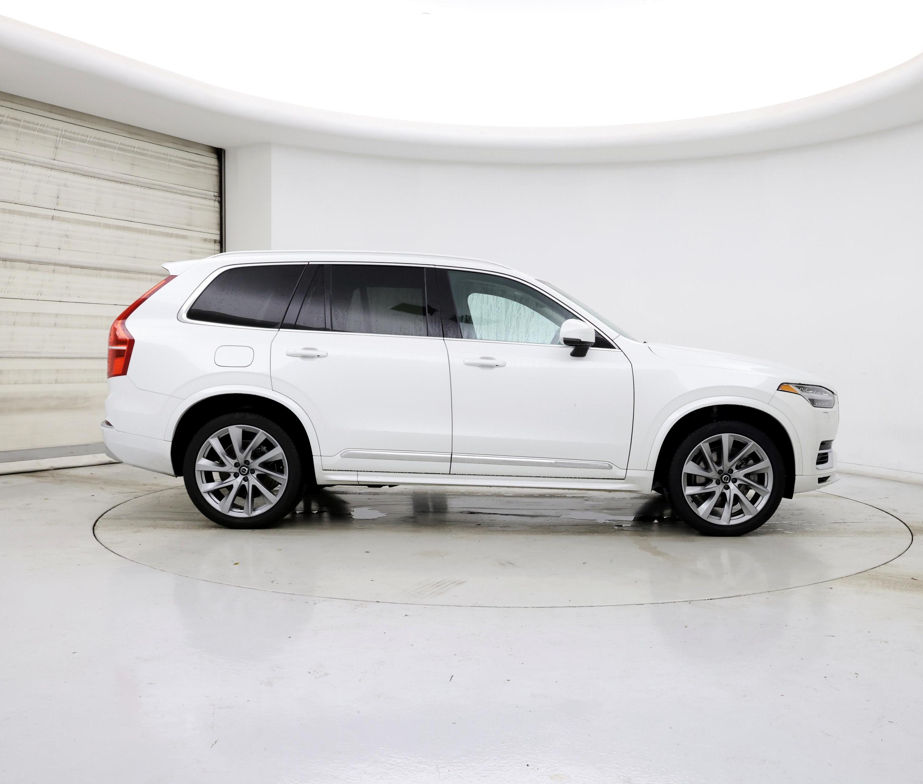 Thumbnail: 2022 Volvo XC90 - 7