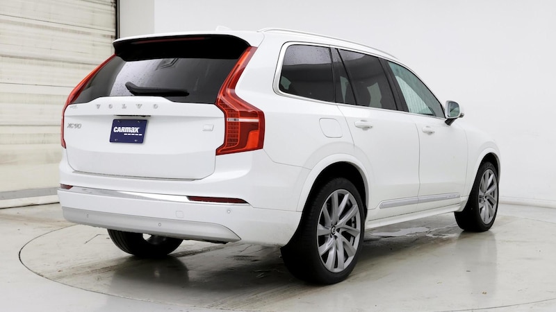 2022 Volvo XC90 T8 Inscription 8