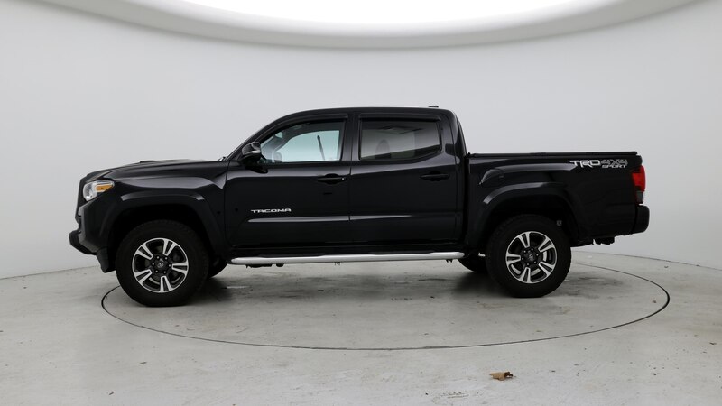 2019 Toyota Tacoma TRD Sport 3