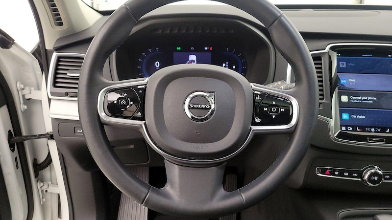 2023 Volvo XC90 B5 Core 10