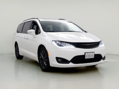 2018 Chrysler Pacifica Limited -
                Duarte, CA