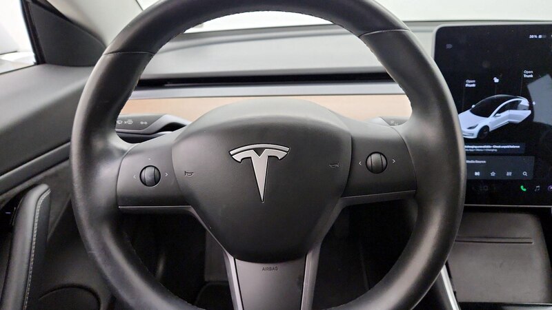 2018 Tesla Model 3 Mid Range 10