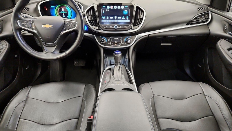 2017 Chevrolet Volt Premier 9