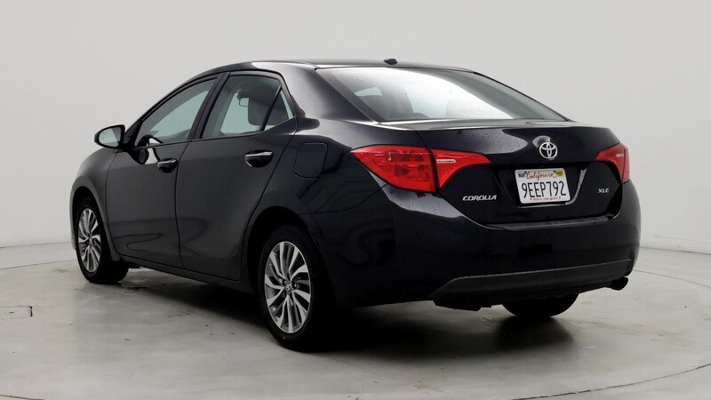 2019 Toyota Corolla XLE 2