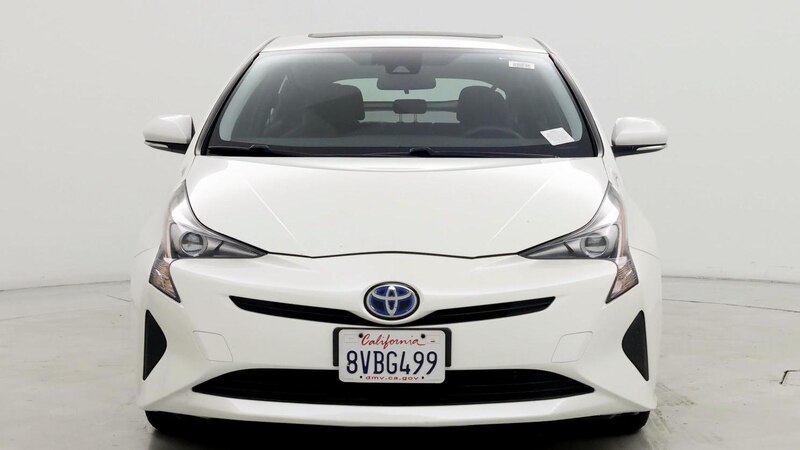 2016 Toyota Prius Three 5