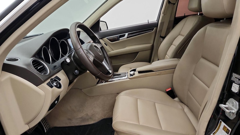 2014 Mercedes-Benz C-Class C 250 11