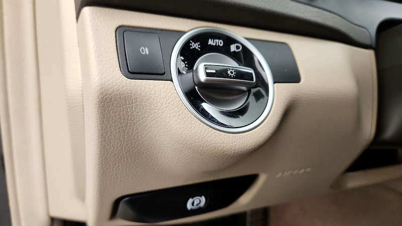 2014 Mercedes-Benz C-Class C 250 13