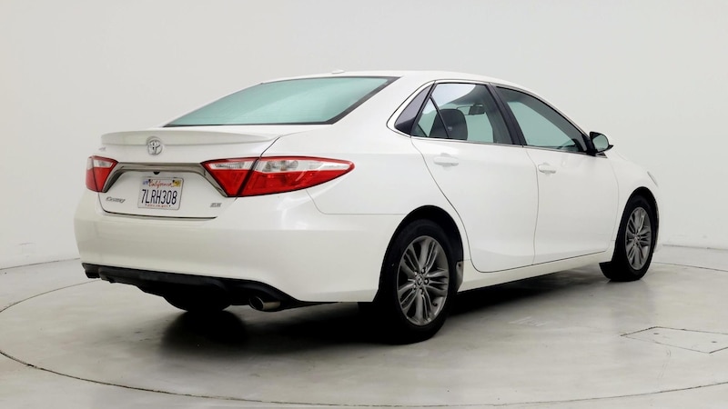 2015 Toyota Camry SE 8