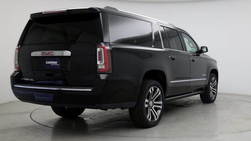 2019 GMC Yukon XL Denali 8