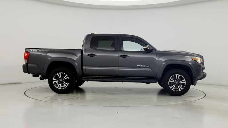 2017 Toyota Tacoma TRD Sport 7