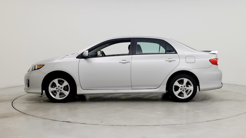 2013 Toyota Corolla S 3