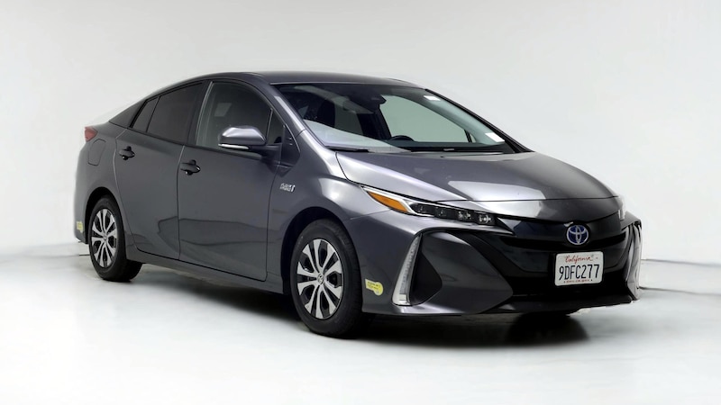 2022 Toyota Prius Prime XLE Hero Image