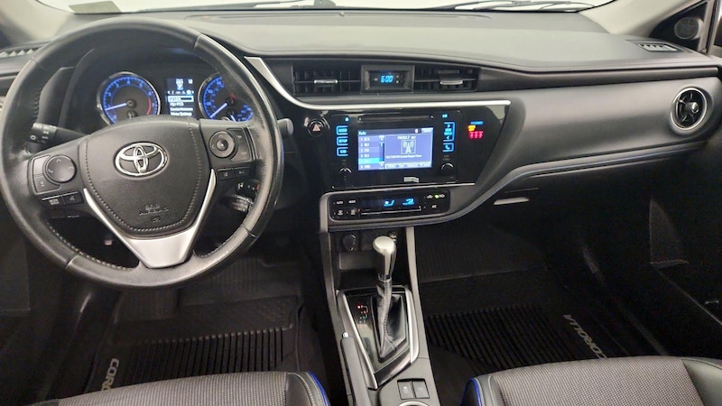 2019 Toyota Corolla SE 9