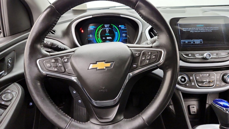 2017 Chevrolet Volt LT 10