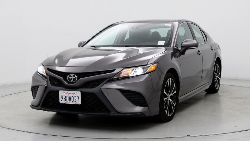 2020 Toyota Camry SE 4