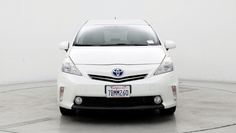 2013 Toyota Prius v Five 5