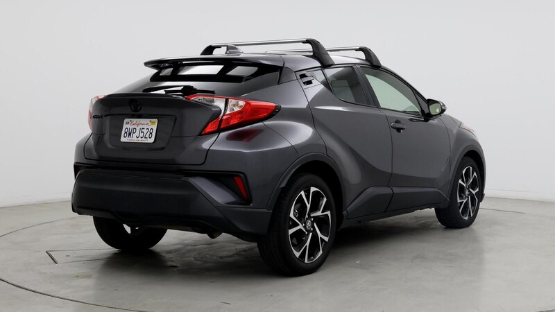 2021 Toyota C-HR XLE 8