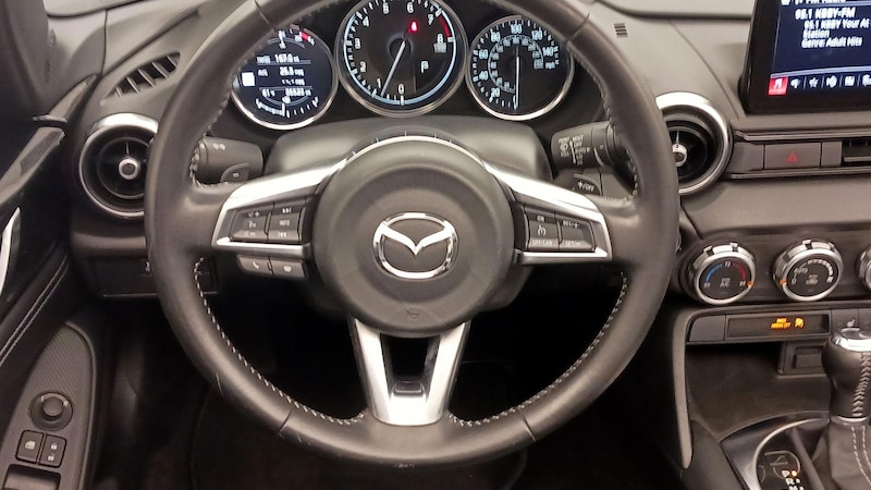 2023 Mazda MX-5 Miata Grand Touring 10