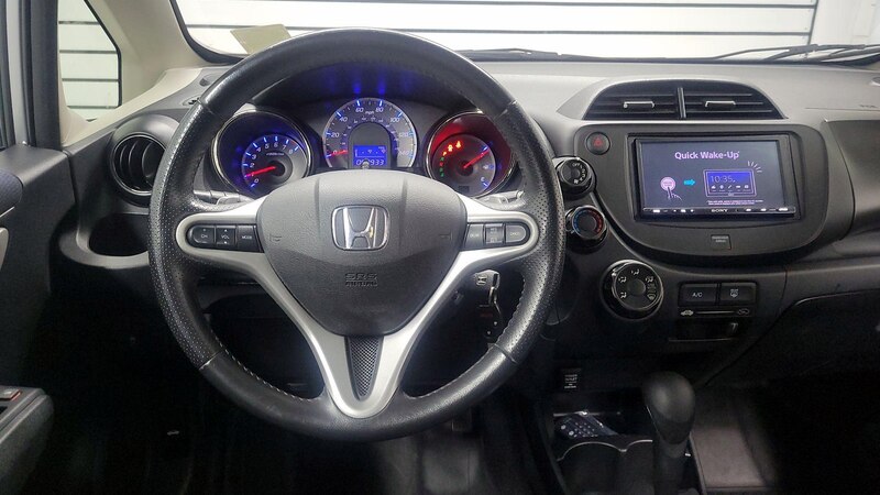 2013 Honda Fit Sport 10