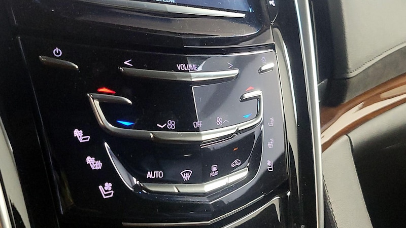2019 Cadillac Escalade Premium Luxury 15
