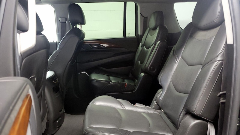 2019 Cadillac Escalade Premium Luxury 17