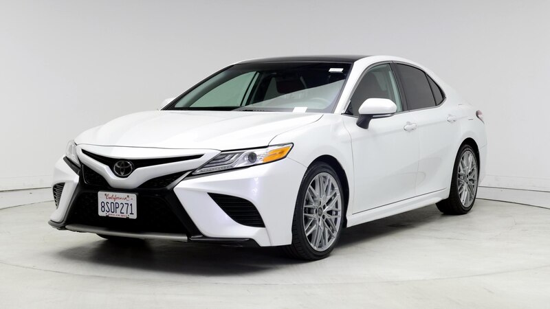 2020 Toyota Camry XSE 4