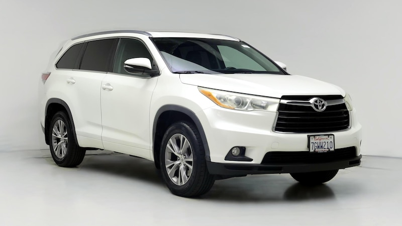 2014 Toyota Highlander XLE Hero Image