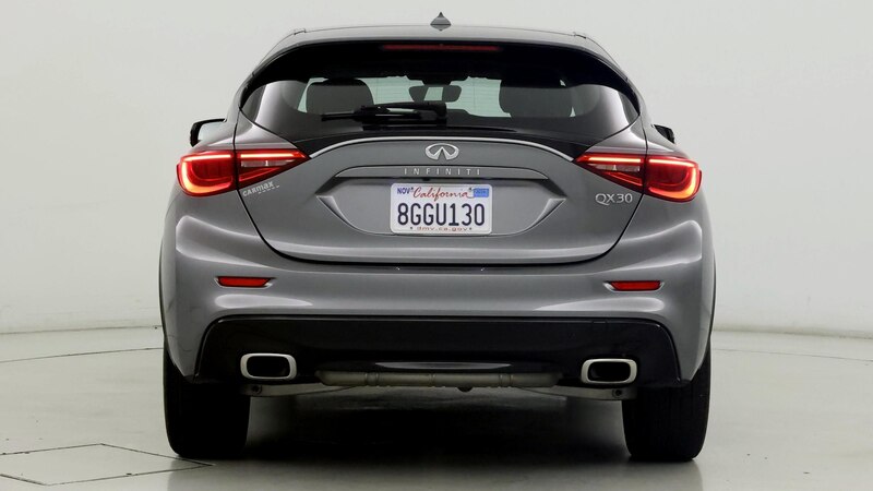 2018 INFINITI QX30  6