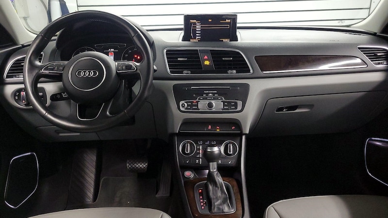 2016 Audi Q3 Prestige 8