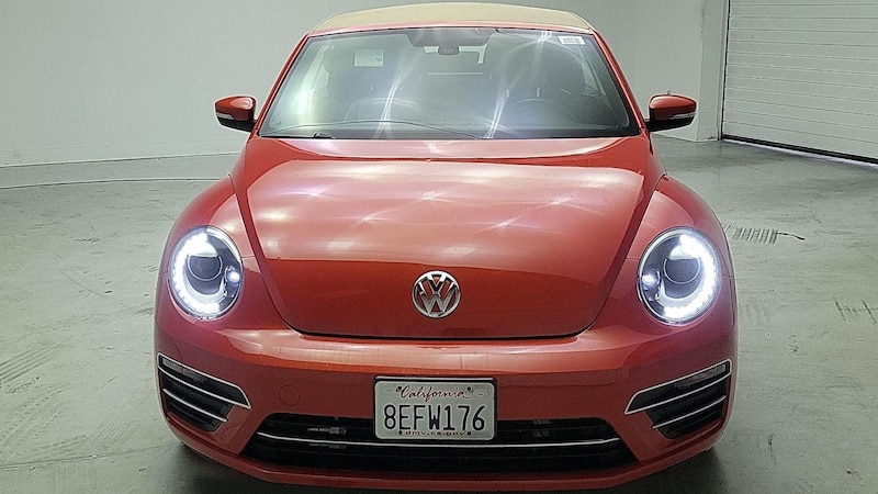 2018 Volkswagen Beetle Coast 2