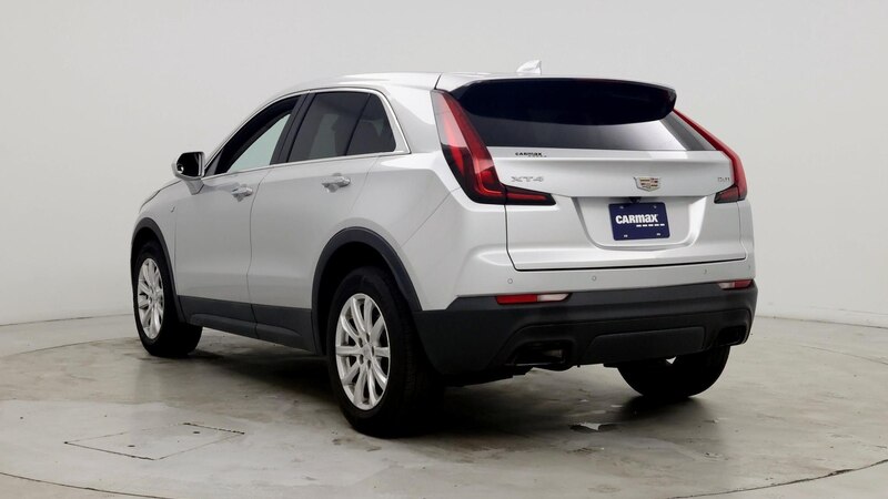 2019 Cadillac XT4 Luxury 2