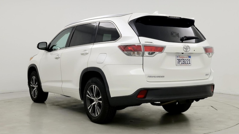 2016 Toyota Highlander XLE 2