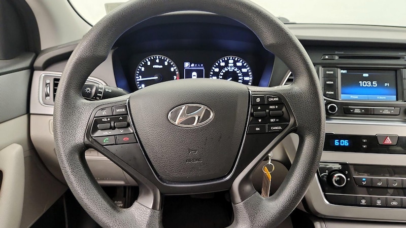 2015 Hyundai Sonata SE 10