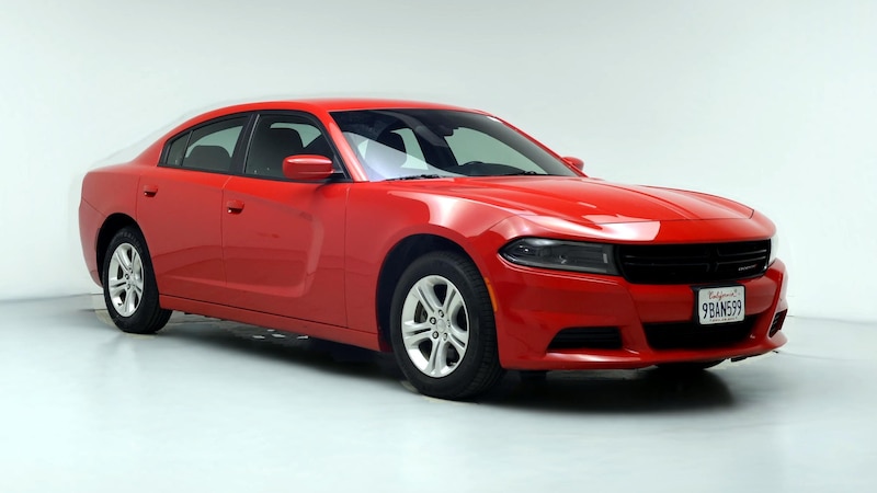 2022 Dodge Charger SXT Hero Image