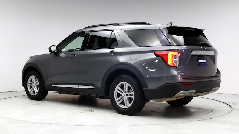 2023 Ford Explorer XLT 2