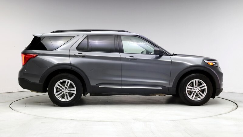 2023 Ford Explorer XLT 7