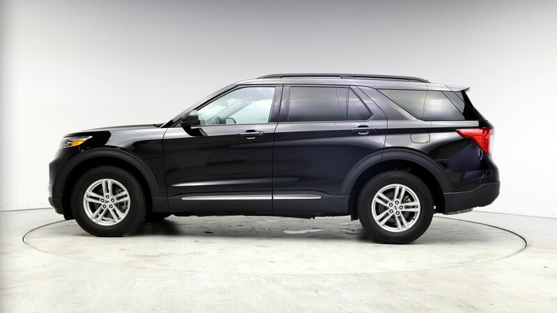 2023 Ford Explorer XLT 3