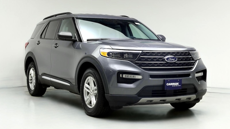 2023 Ford Explorer XLT Hero Image