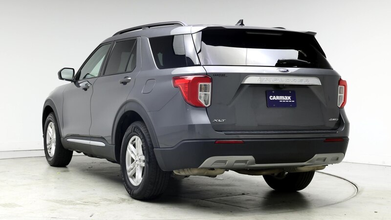 2023 Ford Explorer XLT 2