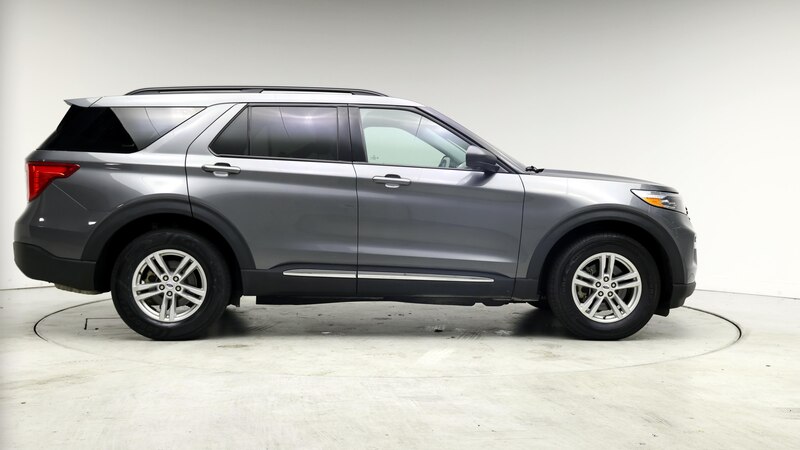 2023 Ford Explorer XLT 7