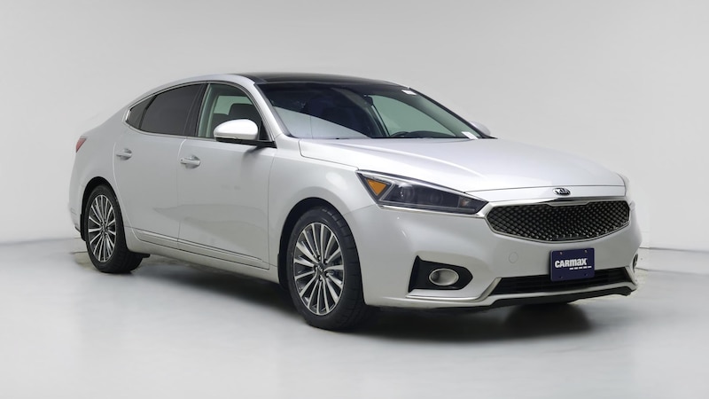 2017 Kia Cadenza Premium Hero Image