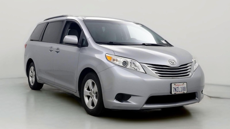 2015 Toyota Sienna LE Hero Image